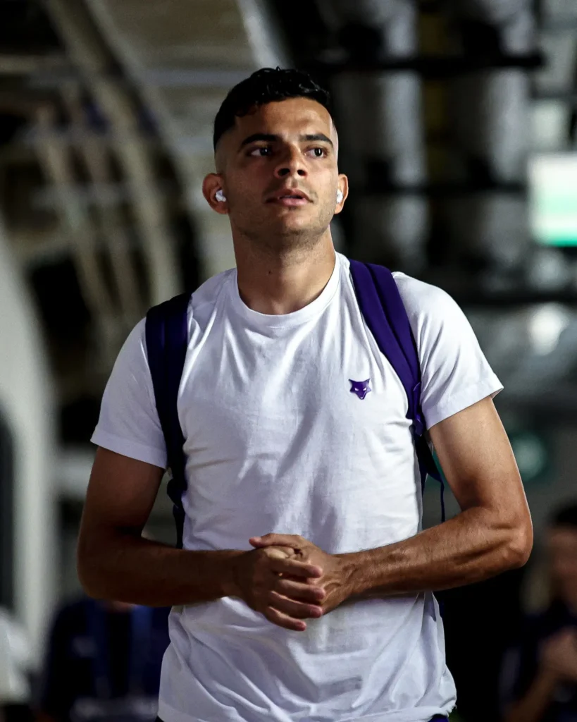 Bruno Rodrigues retorna ao Cruzeiro e realiza exames em Confins antes da assinatura do contrato