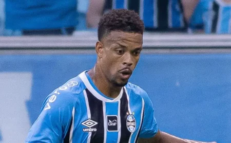Caio Paulista pode retornar ao Palmeiras antes do esperado por questões técnicas e disciplinares.