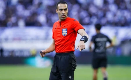 CBF designa David de Oliveira Lacerda para apitar Internacional x Palmeiras pelo Brasileirão