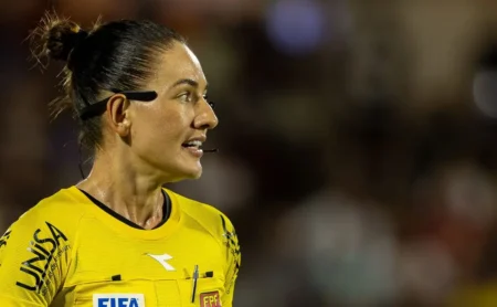 Choque-Rei: Daiane Muniz apita semifinal entre Palmeiras e São Paulo