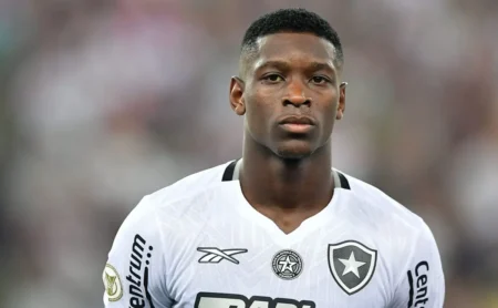 Contratação de Luiz Henrique pelo Palmeiras por R$ 247 milhões é improvável nesta janela