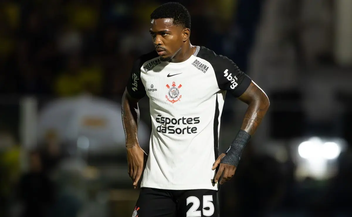 Corinthians libera Cacá e zagueiro deve ser emprestado ao Vitória Corinthians libera Cacá e zagueiro deve ser emprestado ao Vitória