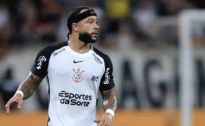 Corinthians: Apenas 5 gols de atacantes em 15 marcados; Depay ainda não balançou as redes