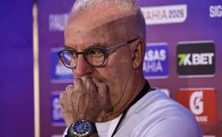 Corinthians revela fragilidade no ataque e intensifica pressão sobre Dorival e suas decisões