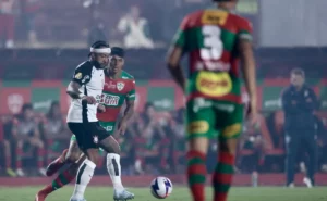 Corinthians vence Portuguesa nos pênaltis com defesa de Hugo Souza e avança no Paulistão Corinthians vence Portuguesa nos pênaltis com defesa de Hugo Souza e avança no Paulistão