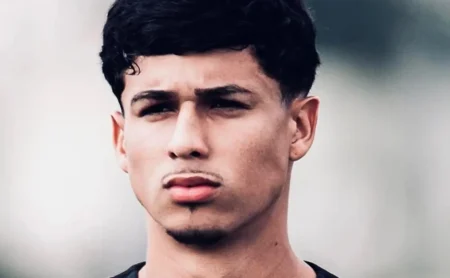 Corinthians perde terreno enquanto Santos se aproxima de Nikolas