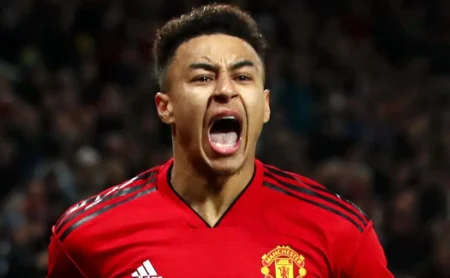 Corinthians encaminha acerto e se aproxima da contratação de Jesse Lingard, ex-Manchester United