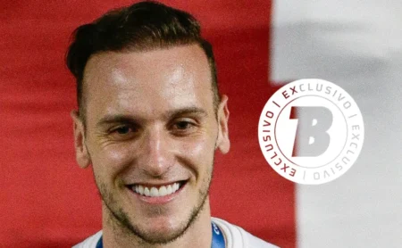 Corinthians oferece R$ 210 mil mensais a Pochettino, mas Fortaleza dificulta negociação Corinthians oferece R$ 210 mil mensais a Pochettino, mas Fortaleza dificulta negociação