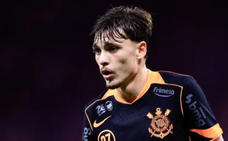 Corinthians mantém Bidon, rejeita Fenerbahçe e foca em venda no mercado europeu