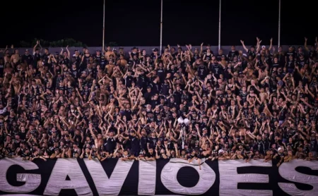Corinthians chega a Brasília com festa da Fiel antes da decisão da Supercopa Rei