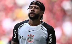 Corinthians surpreendido com Memphis Depay e recebe proposta de renovação em Brasília