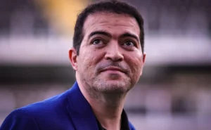 Corinthians: Marcelo Paz articula transferência de Fernando Vera para a Europa