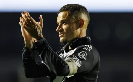 Coutinho no Cruzeiro: dirigente cruzeirense não descarta a chegada do jogador Coutinho no Cruzeiro: dirigente cruzeirense não descarta a chegada do jogador