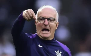 Craque Neto soa o alerta ao Corinthians sobre os desafios no Brasileirão: “Vai ter problemas”