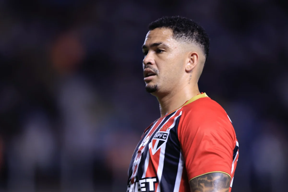 Crespo informa sobre lesão na coxa de Luciano, mas não o descarta para o próximo jogo do São Paulo