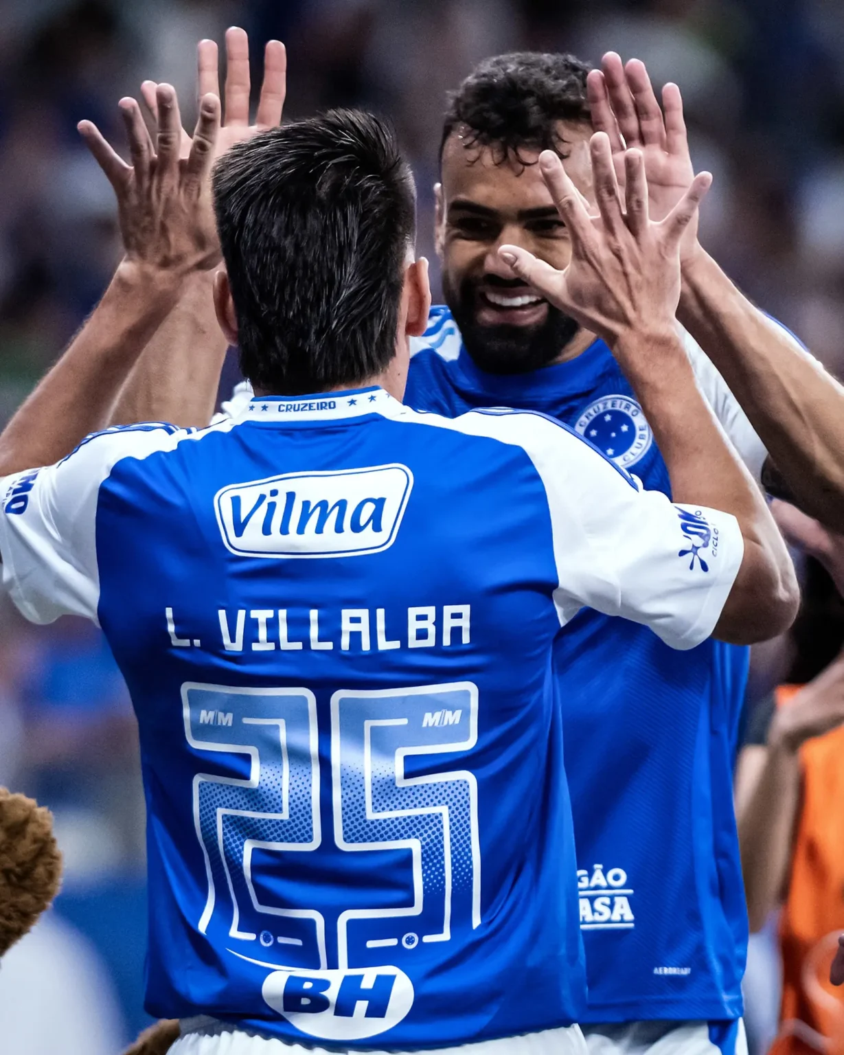 Cruzeiro: Fabrício Bruno e Villalba como trunfos no retorno da zaga; análise de números