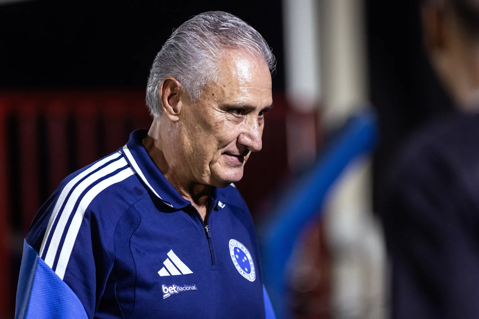 Cruzeiro mantém Tite no cargo após início instável: "Grupo unido"