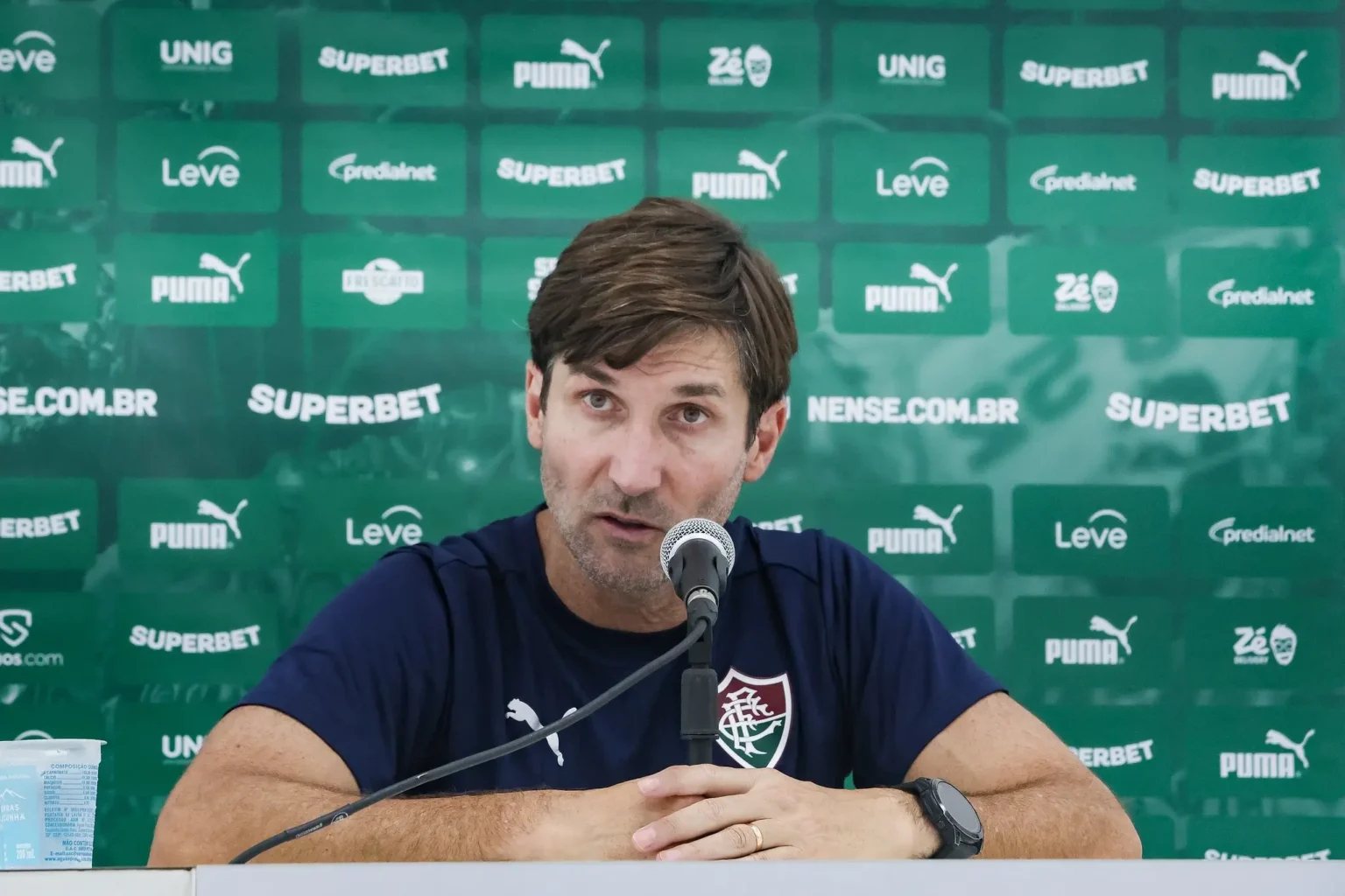 Cuberas critica expulsão de Zubeldía e prefere cautela em relação à classificação do Fluminense: "Está tudo aberto"