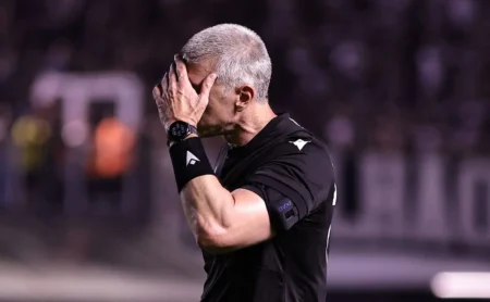 Daronco apita o jogo e Klein comanda o retorno na final do Gauchão entre Grêmio e Inter Daronco apita o jogo e Klein comanda o retorno na final do Gauchão entre Grêmio e Inter