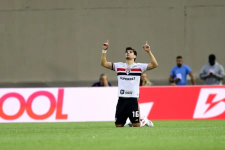 De promessa a peça-chave: a ascensão de Bobadilla no São Paulo com Crespo De promessa a peça-chave: a ascensão de Bobadilla no São Paulo com Crespo