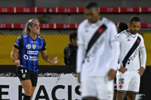 Dirigente do Del Valle atualiza sobre negociação de Spinelli com o Vasco: "Perto de finalizar"