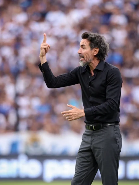 Domínguez acerta com Atlético-MG e frustra investida do River Plate