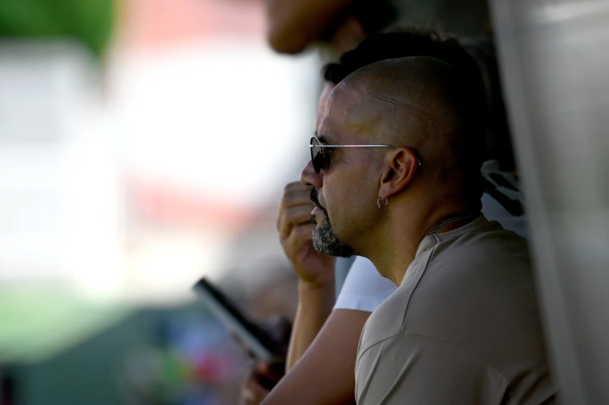 Domínguez no Atlético-MG: laços com Verón e ascensão na carreira motivam acordo, aponta jornal Domínguez no Atlético-MG: laços com Verón e ascensão na carreira motivam acordo, aponta jornal