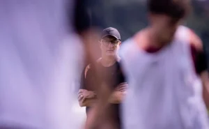 Dorival Júnior faz promessa ousada e revela planos para reforços no Corinthians