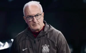 Dorival Júnior pode repetir escalação do Corinthians pela primeira vez em 2026