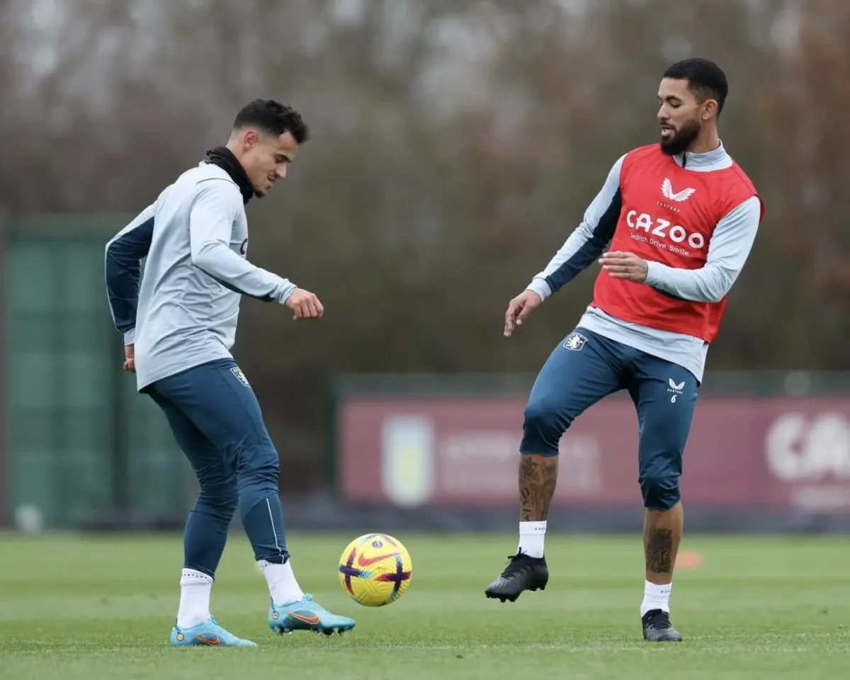 Douglas Luiz, cria do Vasco, defende Coutinho: "Não souberam valorizar joia da casa"