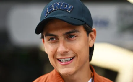 Dybala negocia com o Boca Juniors para junho, em vez do Flamengo