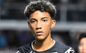 Empréstimo de Robinho Jr. aprovado no Santos: possível estratégia para renovação contratual Empréstimo de Robinho Jr. aprovado no Santos: possível estratégia para renovação contratual