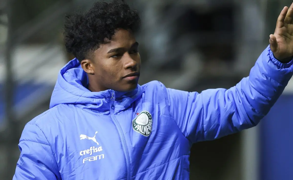 Endrick, ex-Palmeiras, desperta interesse no mercado e pode ser emprestado novamente pelo Real Madrid Endrick, ex-Palmeiras, desperta interesse no mercado e pode ser emprestado novamente pelo Real Madrid