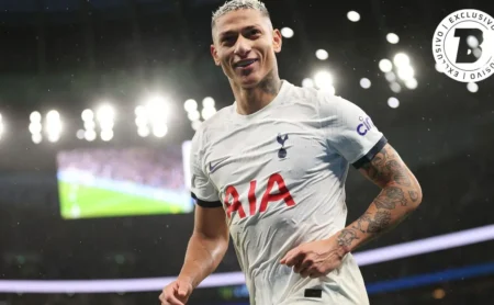 Equipe de Richarlison ciente do interesse do Flamengo e tem Copa do Mundo como fator para decisão sobre o futuro