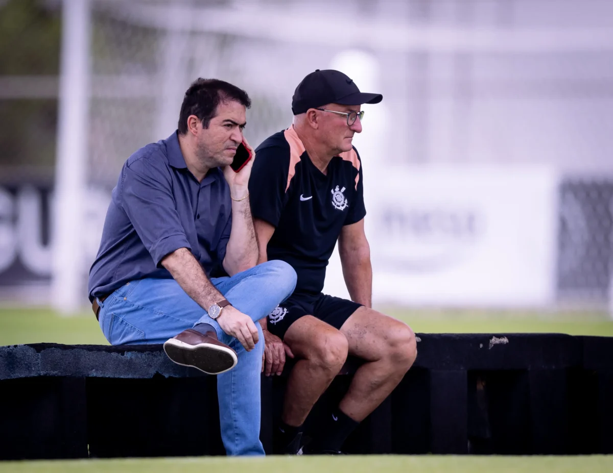 Escalação do Corinthians: Dorival Júnior pode repetir o time pela primeira vez na temporada 2026