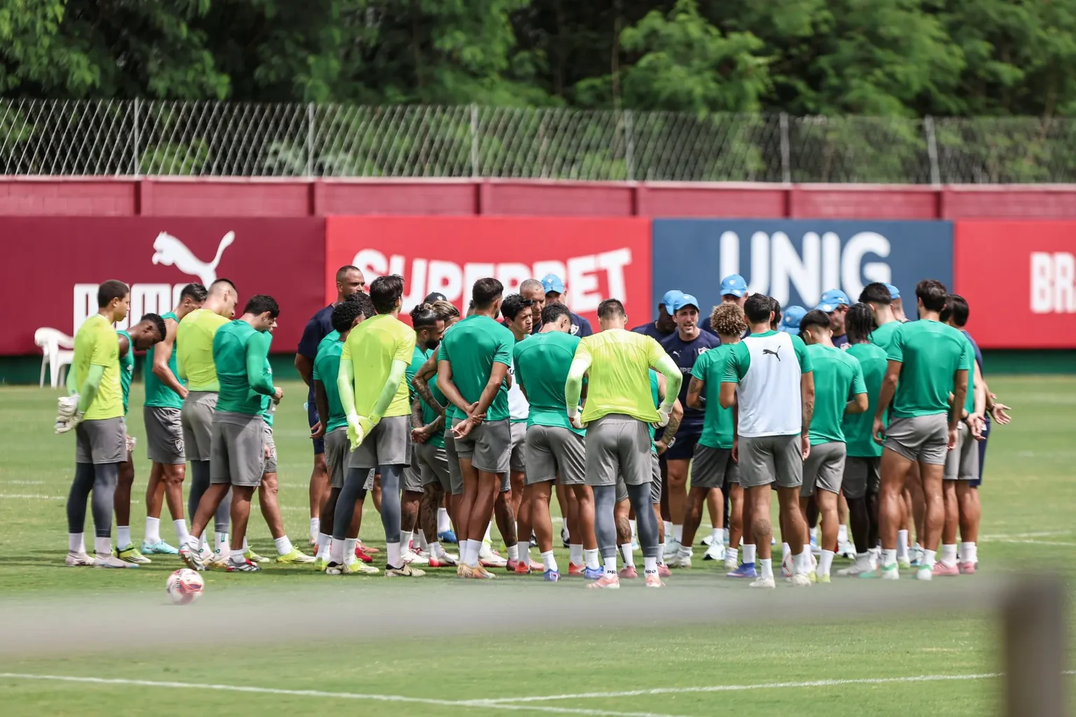 Escalação do Fluminense: Zubeldía prioriza força máxima em estreia decisiva de 2026 contra o Vasco