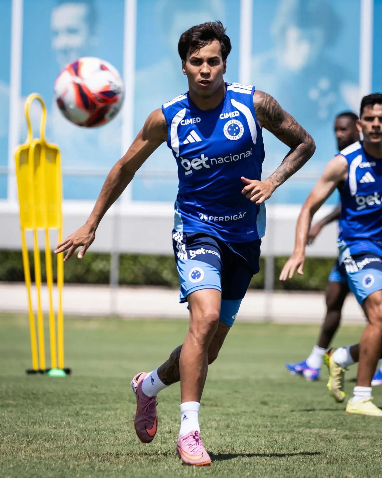 Escalação do Cruzeiro: Kaio Jorge e mais três atletas em treino à parte