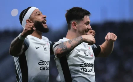Escalação do Corinthians: Dorival Júnior define Garro, Memphis e Gui Negão contra o Cruzeiro Escalação do Corinthians: Dorival Júnior define Garro, Memphis e Gui Negão contra o Cruzeiro