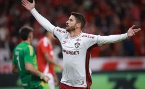 Everaldo: Bahia negocia retorno do atacante que pode deixar o Fluminense