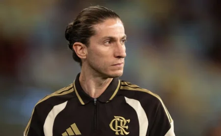 Filipe Luís comenta sobre reforços no Flamengo após vitória sobre o Sampaio Corrêa