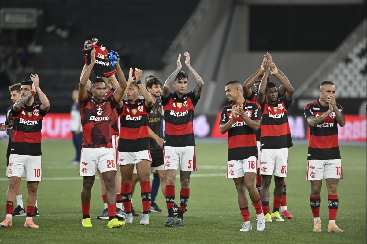 Flamengo avança com assistência de Filipe Luís e busca o tricampeonato carioca