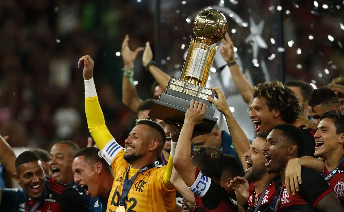 Flamengo busca bicampeonato da Recopa Sul-Americana no Maracanã Flamengo busca bicampeonato da Recopa Sul-Americana no Maracanã