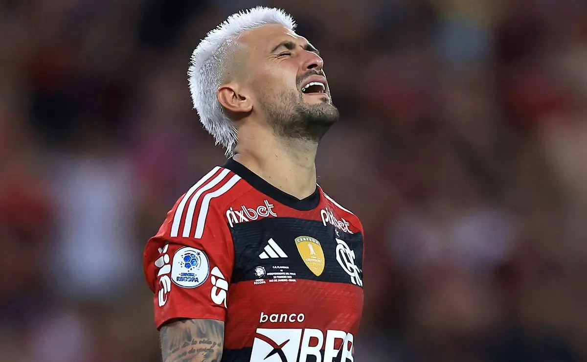 Flamengo busca virada histórica: apenas seis times reverteram desvantagem na Recopa Sul-Americana Flamengo busca virada histórica: apenas seis times reverteram desvantagem na Recopa Sul-Americana