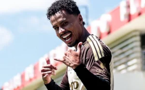 Flamengo empresta Allan ao Corinthians após decisão de Dorival Júnior