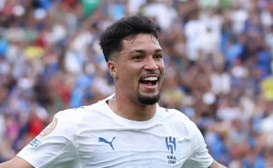 Flamengo fecha acordo por Marcos Leonardo e São Paulo perde a disputa