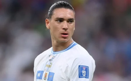 Flamengo mantém interesse e planeja nova oferta por Darwin Núñez na próxima janela, informa jornal