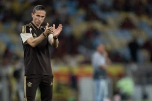 Flamengo: Reação no Maracanã, testes para a Recopa e busca pelo ideal Flamengo: Reação no Maracanã, testes para a Recopa e busca pelo ideal