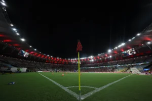 Flamengo x Lanús: horário, escalações e onde assistir ao vivo