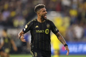 Fluminense prioriza Bouanga e negocia com o Los Angeles FC