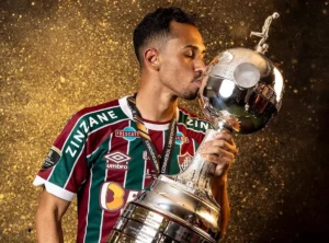 Fluminense: apenas oito remanescentes da conquista da Libertadores 2023 após saída de Lima